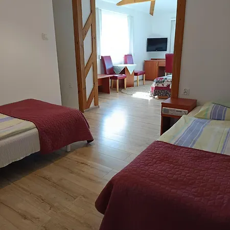 Bursztyn ホームステイ *