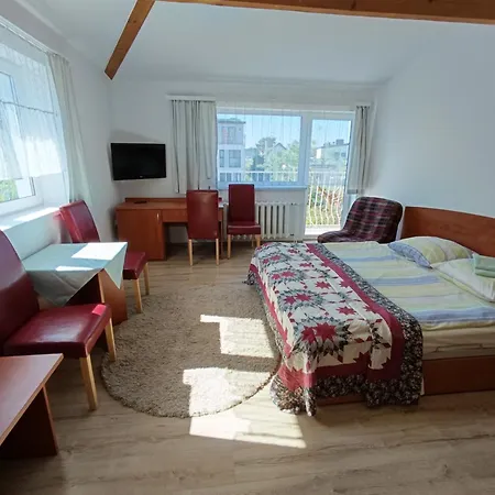 Bursztyn レバル