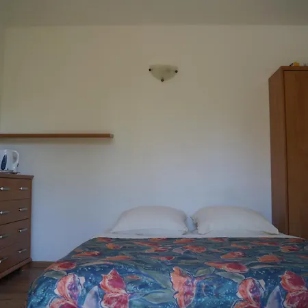 Bursztyn Homestay szállás *