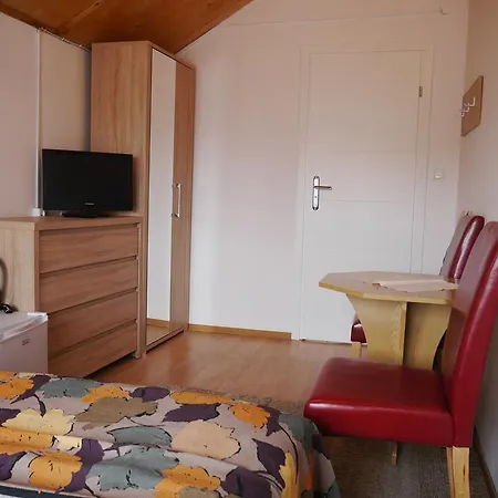 Homestay Bursztyn Rewal