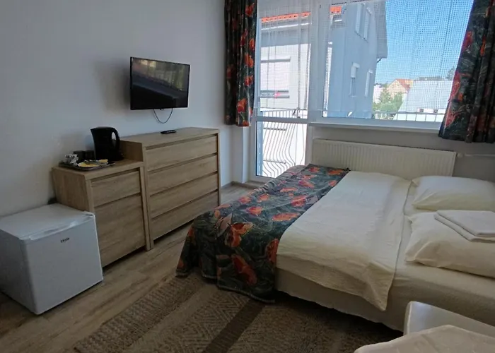 ホームステイ Bursztyn